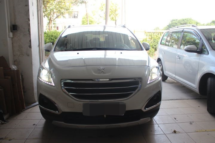 合肥標(biāo)志3008改燈藍(lán)精靈車燈升級(jí)合肥實(shí)體店改裝HID氙氣大燈