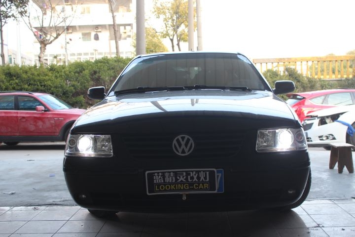 合肥大眾志俊改燈合藍(lán)精靈車燈升級改裝HID氙氣大燈