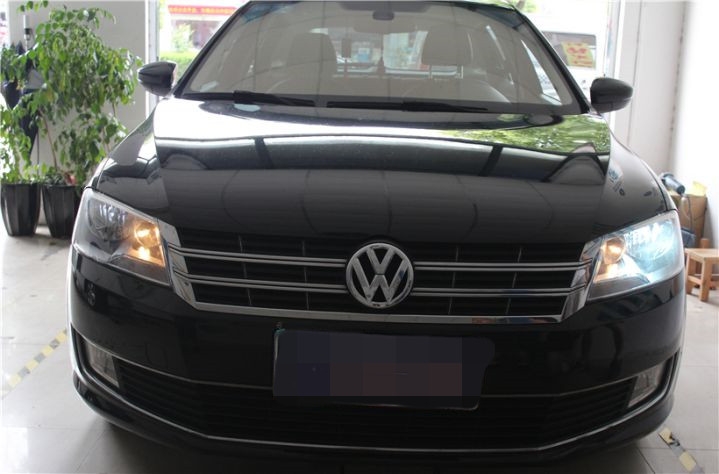合肥大眾朗行改燈藍精靈車燈升級合肥實體店改裝HID氙氣燈