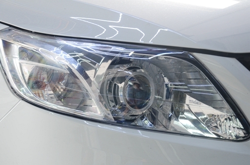 中山清風(fēng)車影燈改雪佛蘭樂峰改裝Q5透鏡 燈光亮度比以前提升了兩倍多……