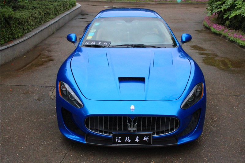 長(zhǎng)沙汽車改裝店 全車改色貼膜 匯格車研 瑪莎拉蒂GTS換裝-爵士金屬藍(lán)膜