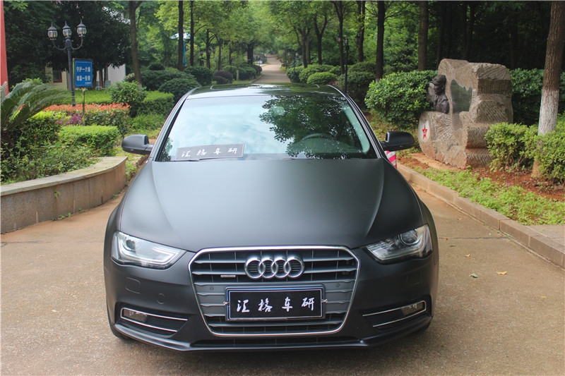長沙全車磨砂改色膜 奧迪A4全車啞光黑色 磨砂膜 進(jìn)口車身改色膜