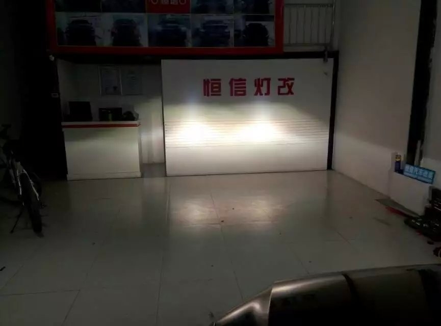 【石家莊恒信改車(chē)燈專(zhuān)業(yè)燈光升級(jí)】帕薩特升級(jí)全新海拉五透鏡~遠(yuǎn)光超強(qiáng)大