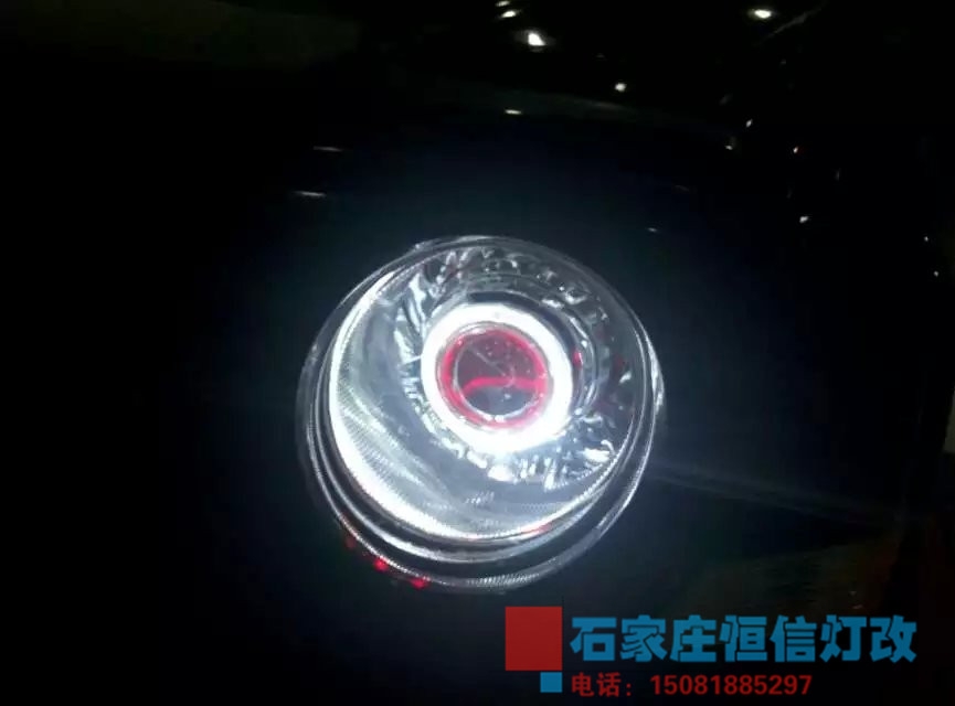 【石家莊恒信改車燈專業(yè)燈光升級(jí)】自由客升級(jí)最新款歐標(biāo)Q5 光導(dǎo)天使眼