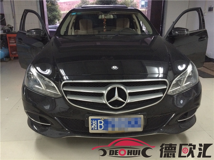 長沙株洲奔馳E260改裝原廠導(dǎo)航、倒車影像，湖南長沙株洲湘潭奔馳改裝