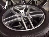 奔馳 S 原裝 ．19寸 AMG