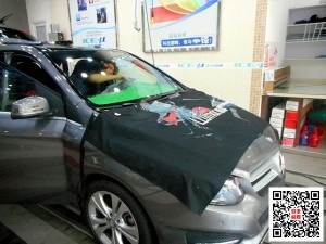 武漢汽車貼龍膜價格│奔馳C200全車施工龍膜頂級套餐│龍膜正規(guī)老牌授權(quán)專營店│