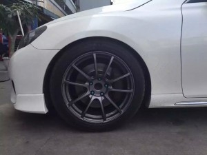 板東 18寸，裝車完工 效果不錯