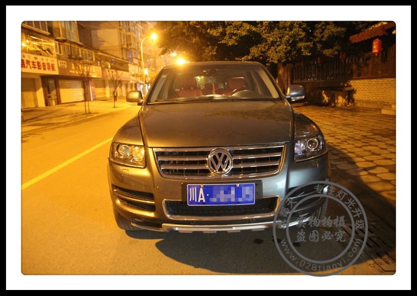 成都06款大眾途銳改燈改裝海拉5雙光透鏡歐司朗氙氣燈