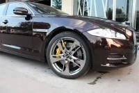 捷豹改裝前意大利brembo卡宴款剎車套裝，后換加大盤完美升級(jí)效果