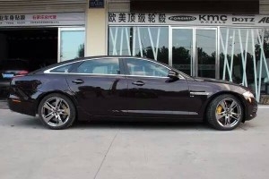 捷豹改裝前意大利brembo卡宴款剎車套裝，后換加大盤完美升級(jí)效果