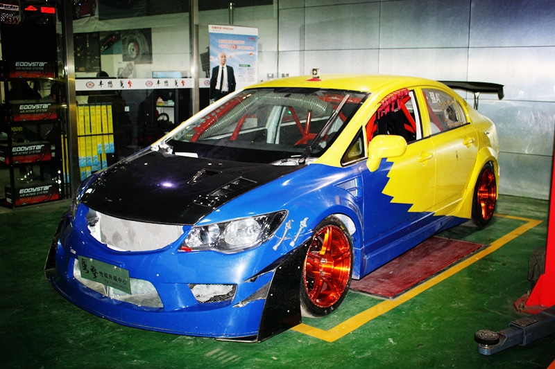 粵擎俱樂部賽車
