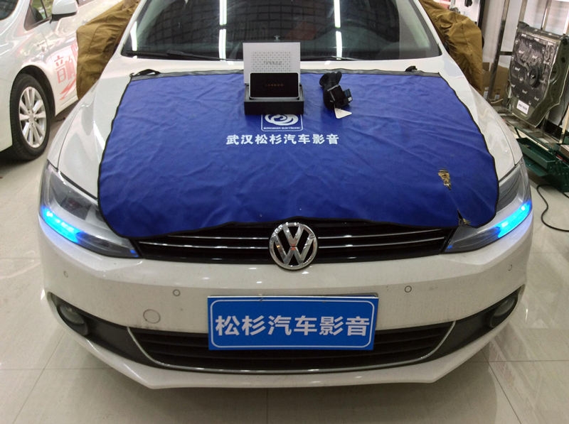 武漢松杉汽車(chē)汽車(chē)音響改裝【大眾速騰】升級(jí)調(diào)音俠