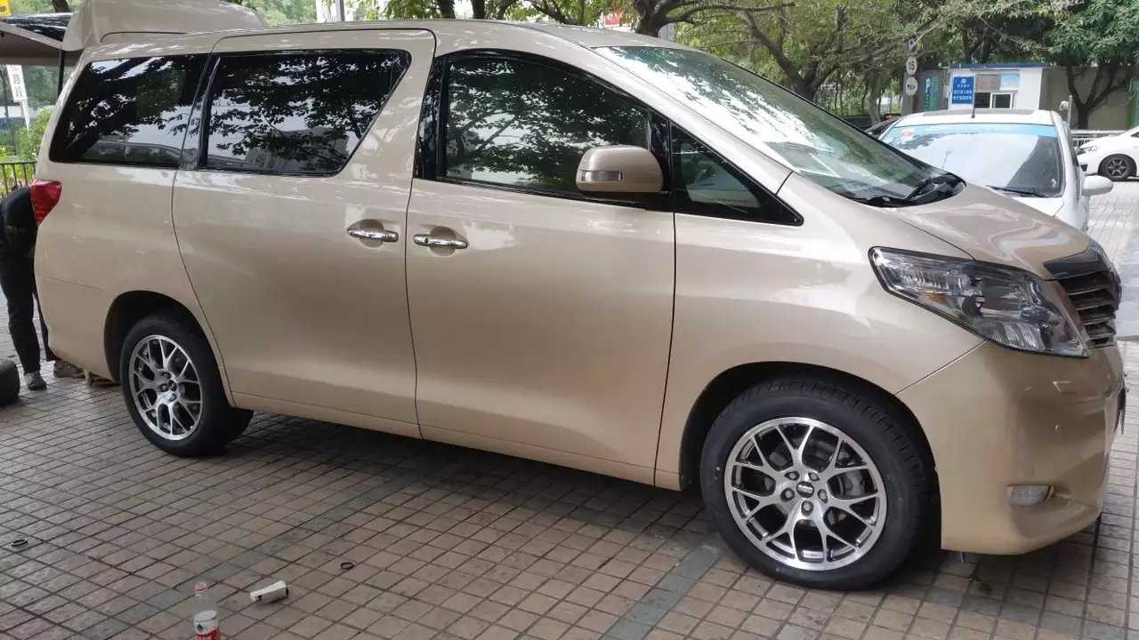 感謝老板發(fā)來(lái)裝車美圖： BBS 18寸 已裝車！
