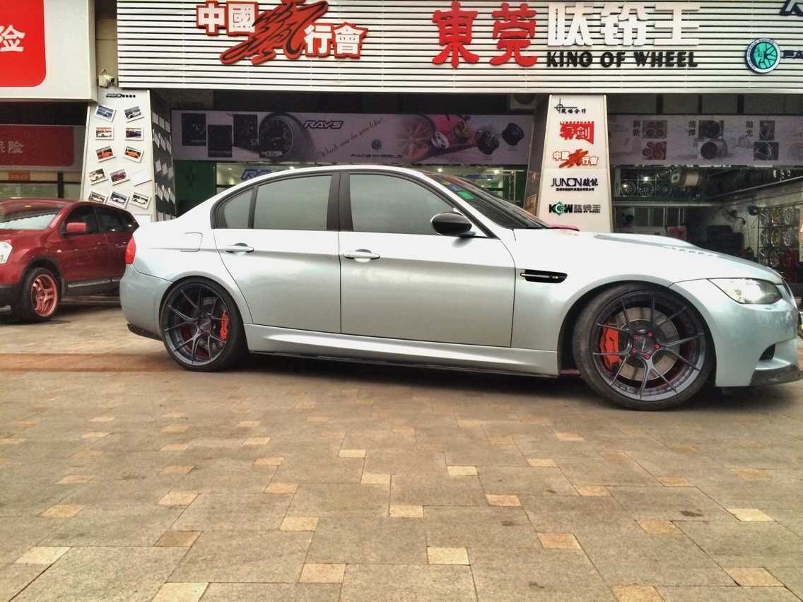 Facewheels 獨(dú)特兩片式鍛造裝E92 M3