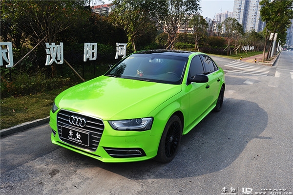 湖南長沙奧迪A4車身貼膜，亮光綠-零動汽車改裝