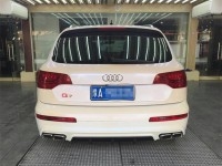 鄭州奧迪改裝之奧迪Q7升級方形4出尾侯