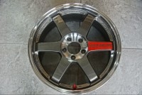永不磨滅的經(jīng)典，RAYS TE37SL 罕見(jiàn)定制數(shù)據(jù)