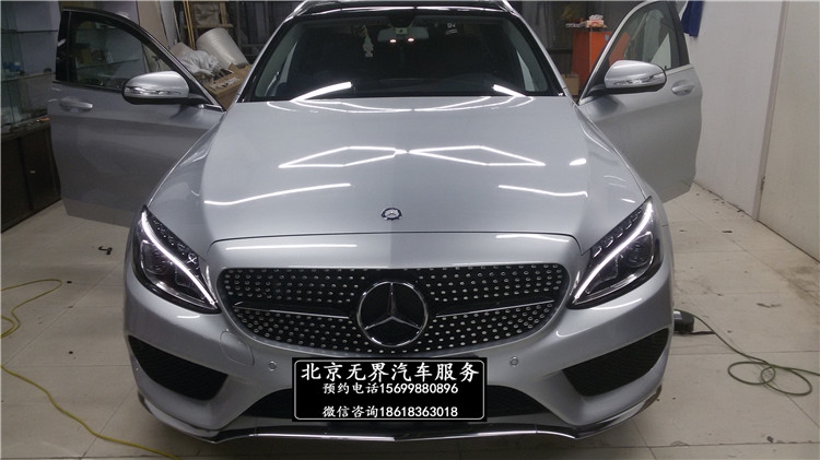 奔馳W205新款C級旅行版改原廠電耳 氛圍燈 倒影 隱藏式行車記錄儀