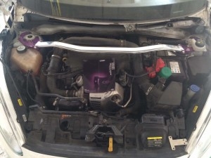 【車鎮(zhèn)改裝】福特嘉年華加裝車身加強(qiáng)件