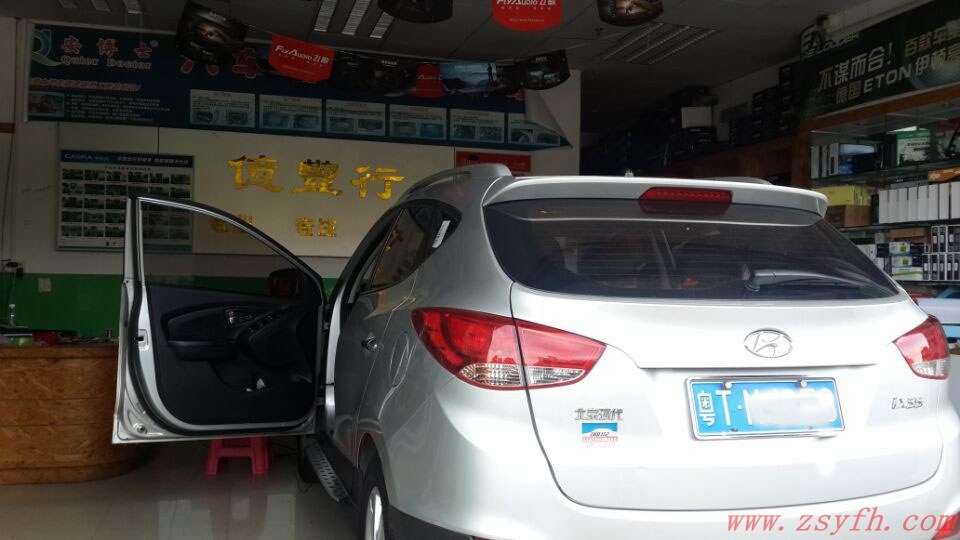 億豐行汽車(chē)影音.完美結(jié)合體——現(xiàn)代ix35新科行車(chē)記錄儀圖片瀏覽