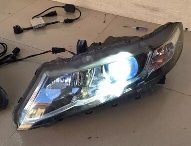 歐德賽車燈升級(jí)q5雙光透鏡     深圳光速車改改燈