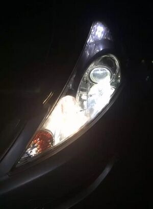 三菱燈光升級q5雙光透鏡    深圳光速車改改燈
