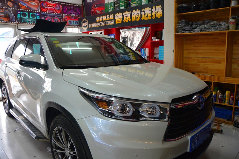 豐田漢蘭達(dá)汽車音響改裝 唐山博納汽車音響