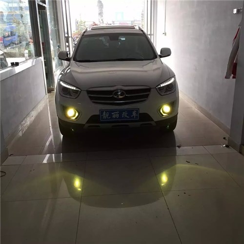 下雨下霧，黃金霧燈來(lái)幫您解決燈光問(wèn)題