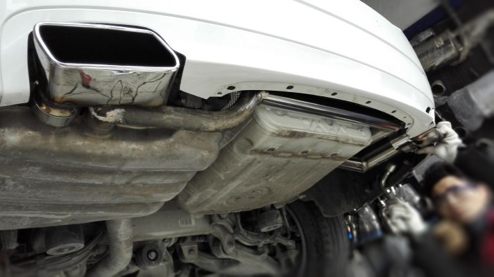 東莞東野汽車改裝|寶馬五系改裝寶馬七系雙出方嘴排氣尾喉
