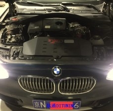 2013年寶馬F20 116I 1.6T 拆下安裝已久的外掛電腦，直刷ECU動力升級