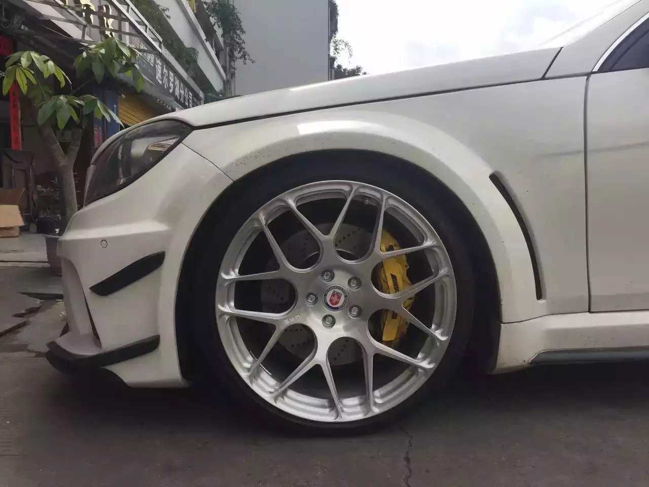 20寸 美國 HRE ，裝奔馳 C63 寬體包圍真帶勁