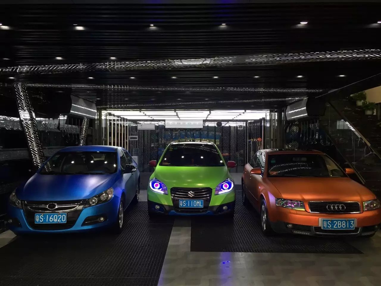 汽車專業(yè)改色，透明膜