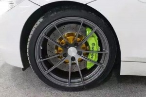 寶馬Z4剎車改裝案例