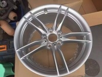 BMW? M款！ 19寸