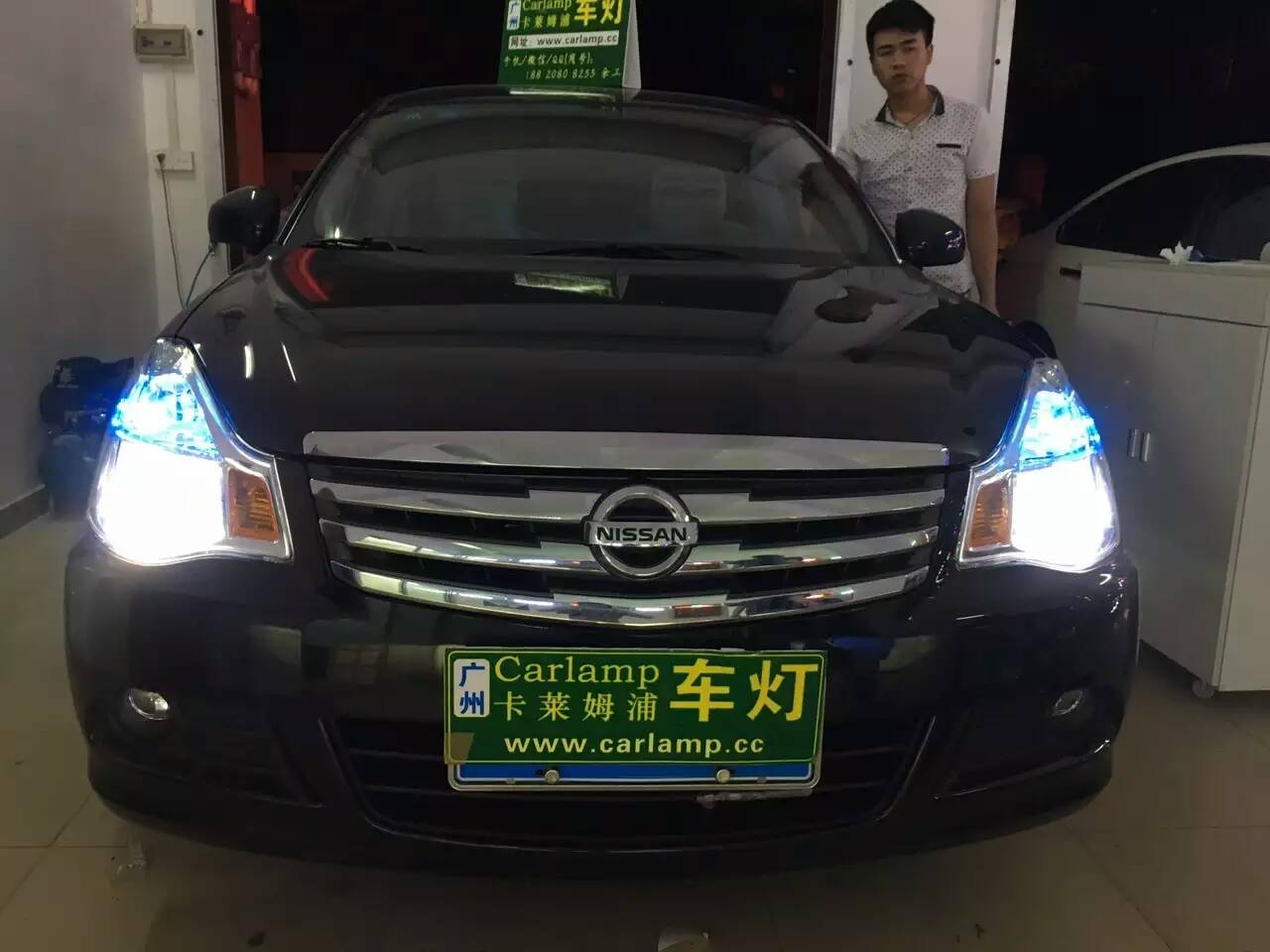 【廣州專業(yè)改燈】日產(chǎn)軒逸經(jīng)典款大燈改裝：海拉5雙光透鏡+巖崎氙氣燈套餐【廣州Carlamp車燈改裝案例】