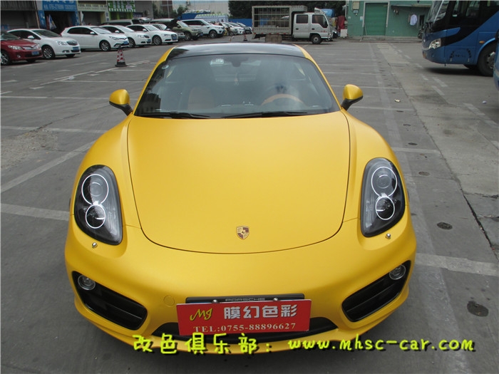 保時捷cayman全車貼膜改色施工韓國LG電光金屬黃