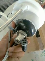 換奧迪汽油濾清器