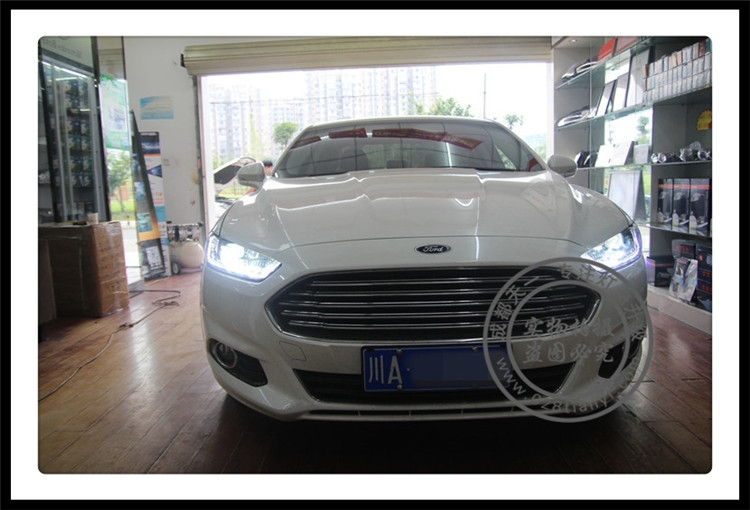 成都蒙迪歐車燈改裝LED日行燈雙光透鏡氙氣燈車燈天一車燈