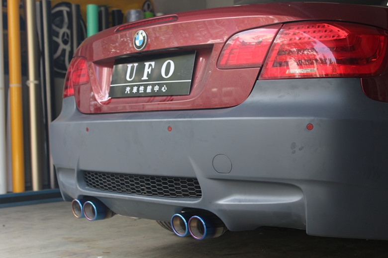 BMW320i升級M3后杠+側(cè)裙+尾端排氣