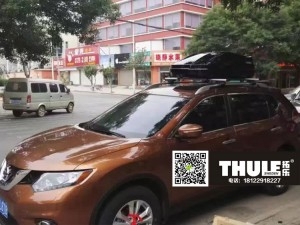 東風(fēng)奇駿新款拓樂行李架及行李箱安裝效果圖