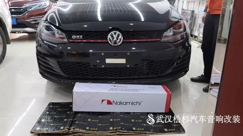 【武漢松杉汽車音響】改裝升級大眾GTI引擎蓋汽車隔音+四輪翼子板汽車隔音