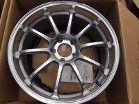 全新 極品 ，超輕鍛造，日本 橫濱ADVAN RS-DF ?  19寸