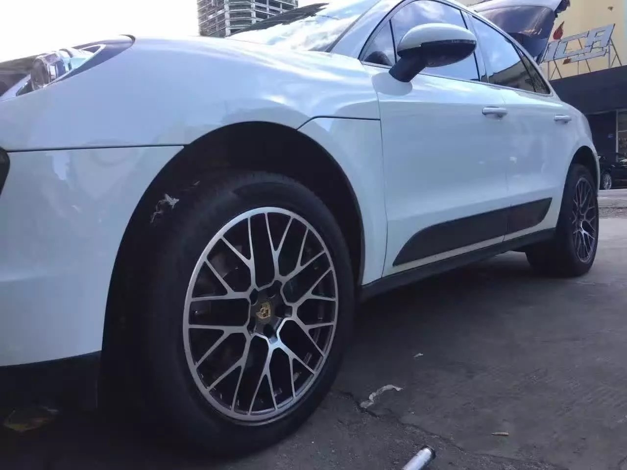 保時(shí)捷 Macan 升級(jí) 20寸 鳥(niǎo)巢！完工