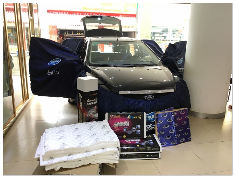 昆明大能隔音金牌服務(wù)店,福特福克斯全車大能隔音止振降噪！