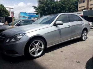 奔馳，裝18寸 原裝 AMG 、完工！