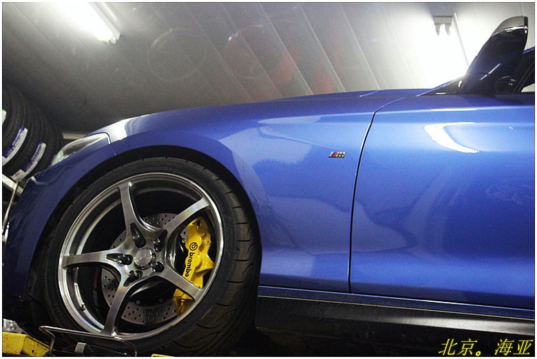 宝马M23I改装BREMBO GT GT6 GT4 打孔盘 全原装带防伪卡 RAYS G50锻造轮毂 横滨AD08R 半热熔轮胎