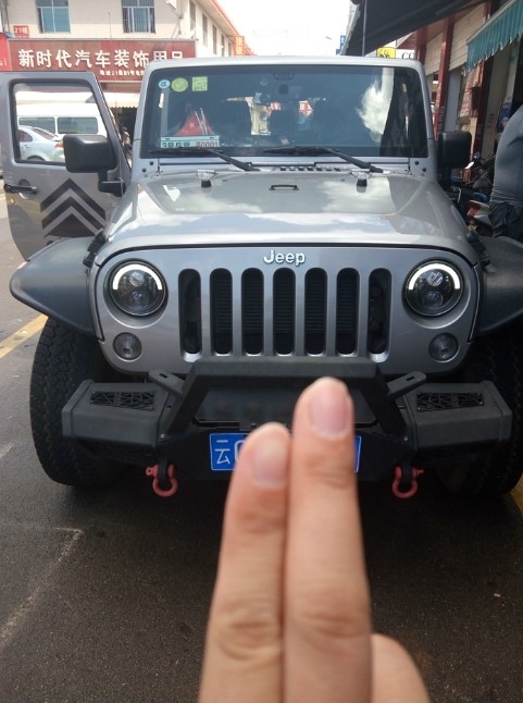 jeep牧馬人換安卓10.2寸大屏導(dǎo)航