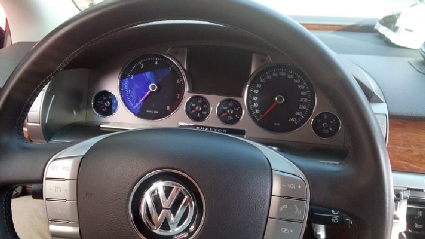 大眾輝騰加裝360全景