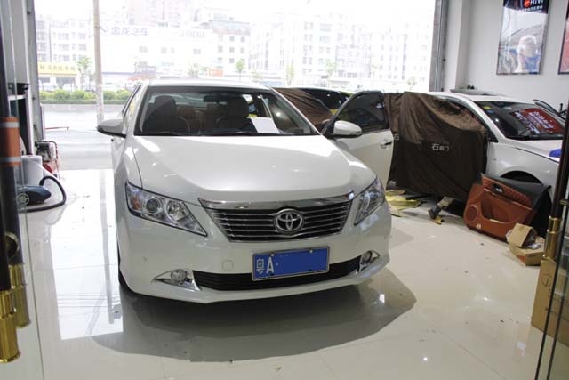 【廣州金聲匯】豐田凱美瑞惠威汽車音響升級(jí)改裝